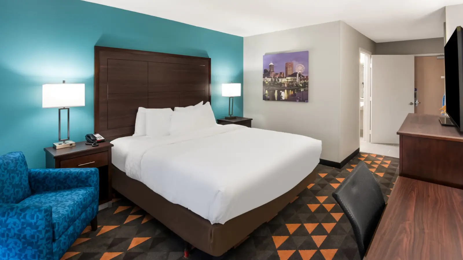 Attractive Room With King Bed